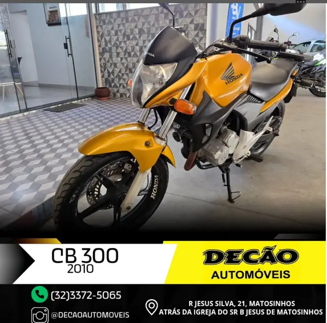 Moto Honda CB 300R 2010 Standard