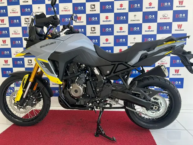Moto Suzuki V-Strom 2025 800DE