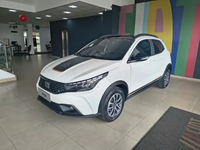 Carro Fiat Argo 2026 Trekking 1.3