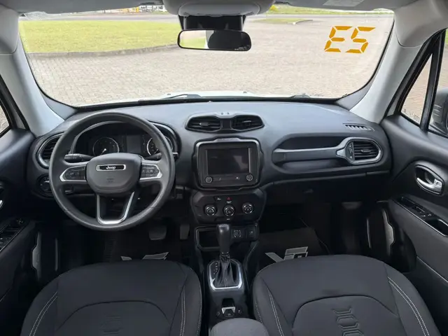 Carro Jeep Renegade 2023 Sport T270 1.3 Turbo 4x2