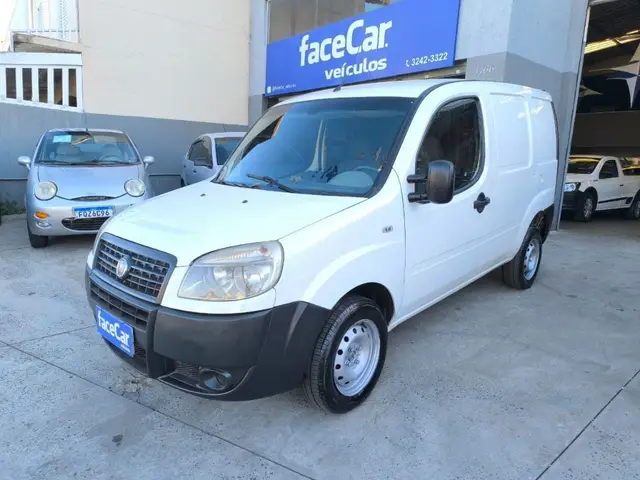 Carro Fiat Doblò Cargo 2012 1.4 8V (Flex)