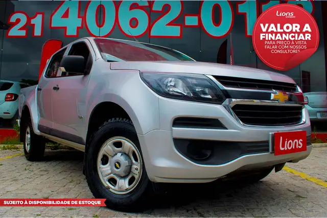 Carro Chevrolet S10 Cabine Simples 2018 S10 2.8 CTDi Cabine Simples LS 4WD