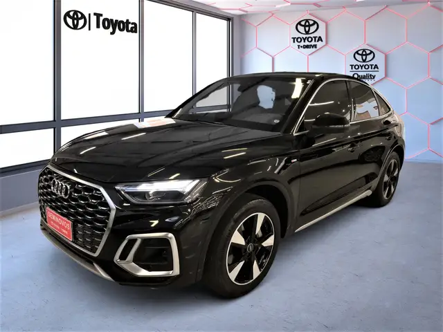 Carro Audi Q5 Sportback 2022 Q5 SB P Black. 2.0 TFSIe S.Tr. Qt (Hib.)