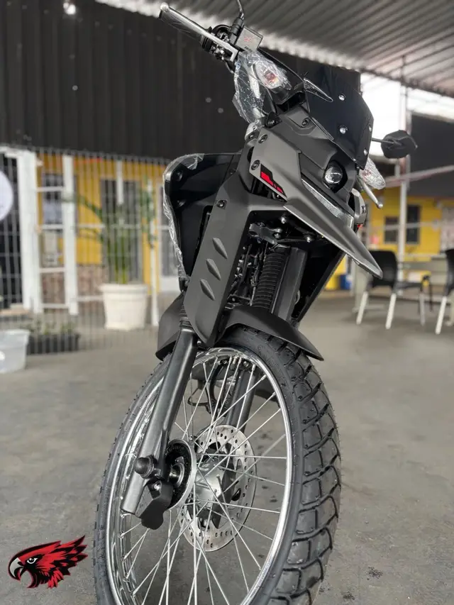 Moto Yamaha XTZ 250 Lander 2025 Connected