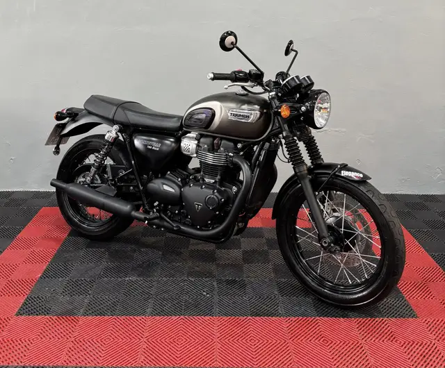 Moto Triumph Bonneville T100 2020 T100 BLACK