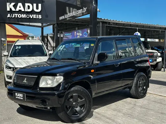 Carro Mitsubishi Pajero TR4 2003 2.0 16V