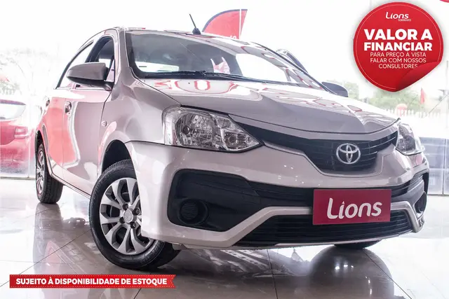 Carro Toyota Etios Sedan 2018 XLS 1.5 (Aut) (Flex)