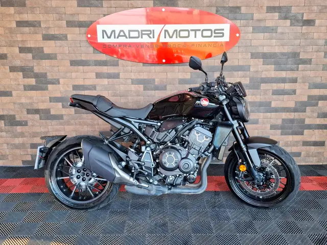 Moto Honda CB 1000R 2022 Black Edition