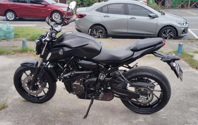Moto Yamaha MT-07 2022 ABS