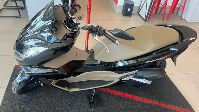 Moto Honda PCX 160 2026 DLX ABS