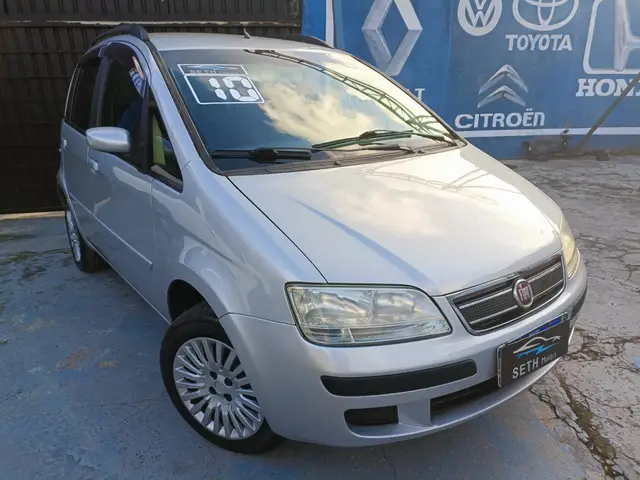 Carro Fiat Idea 2010 ELX 1.4 (Flex)