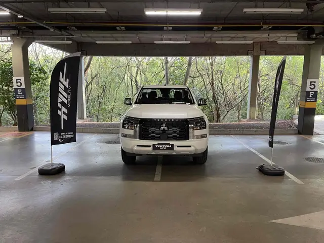 Carro Mitsubishi Triton 2026 HPE