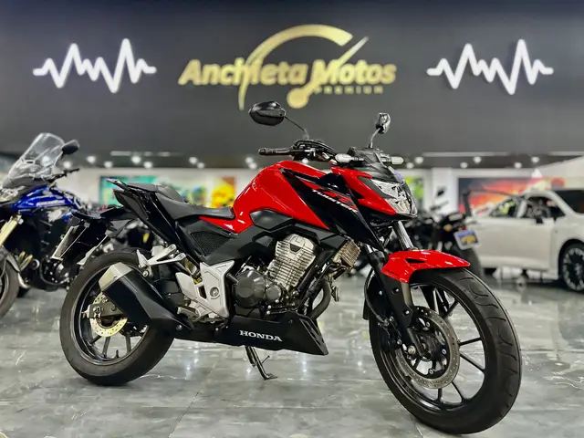 Moto Honda CB 300F Twister 2023 Standard