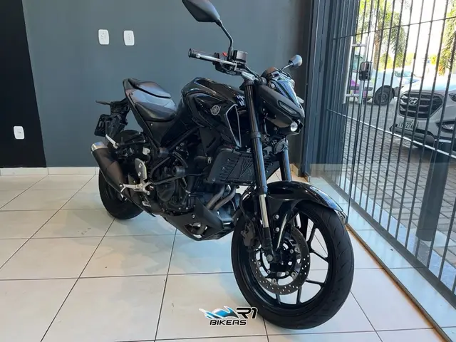Moto Yamaha MT-03 2021 ABS