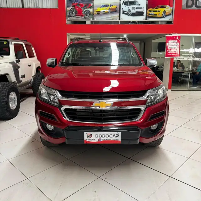 Carro Chevrolet S10 Cabine Dupla 2018 S10 2.8 CTDI High Country 4WD (Cabine Dupla) (Aut)