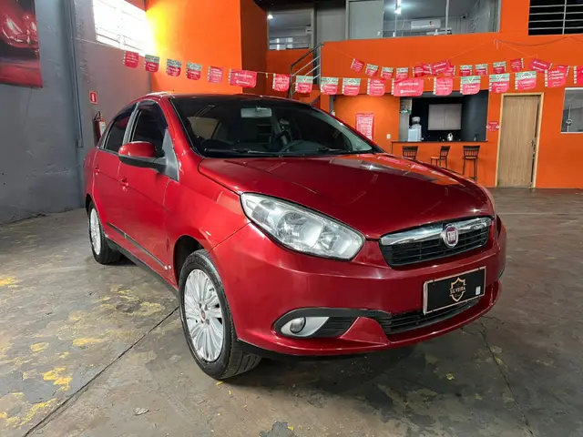 Carro Fiat Grand Siena 2015 Essence 1.6 16V (Flex)
