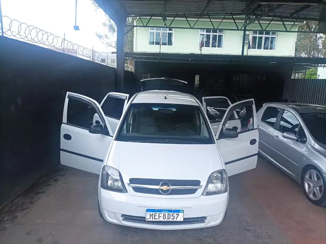 Carro Chevrolet Meriva 2008 Joy 1.8 (Flex)