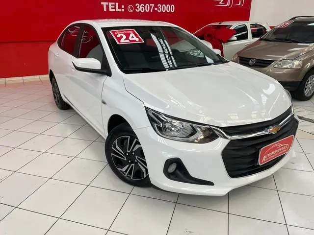 Carro Chevrolet Onix Plus 2024 LT 1.0