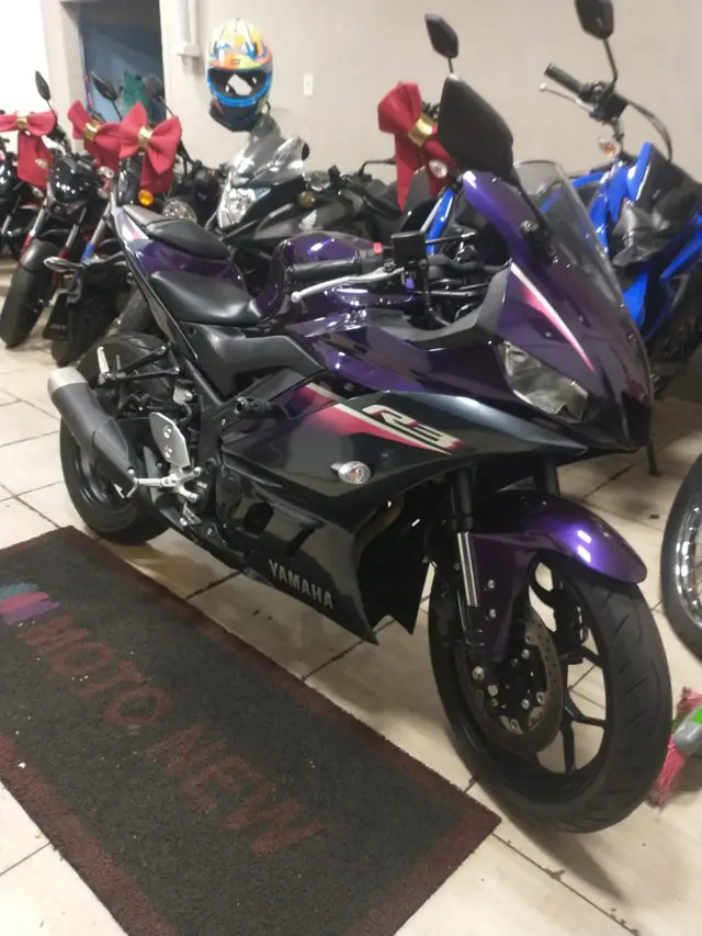 Moto Yamaha YZF R3 2024 ABS