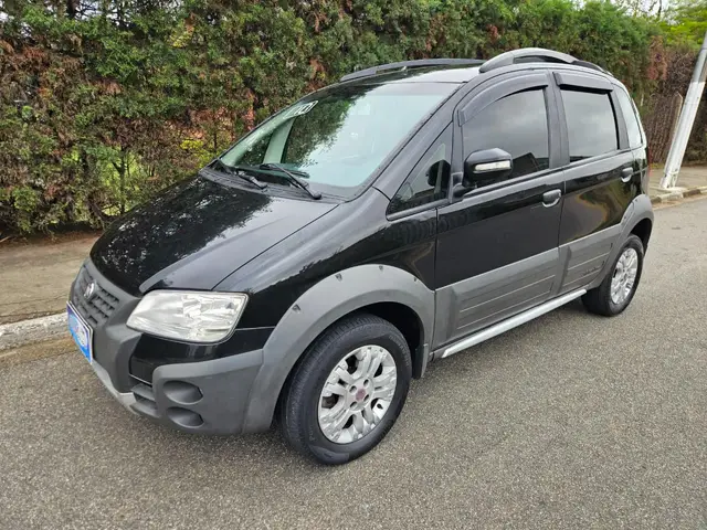 Carro Fiat Idea 2010 Adventure 1.8 (Flex)