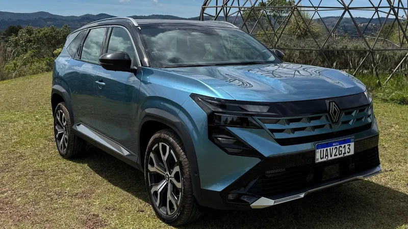 Novo Renault Boreal é tecnológico e conquista pelo design contra Corolla Cross