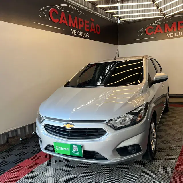 Carro Chevrolet Prisma 2017 1.4 LT SPE/4