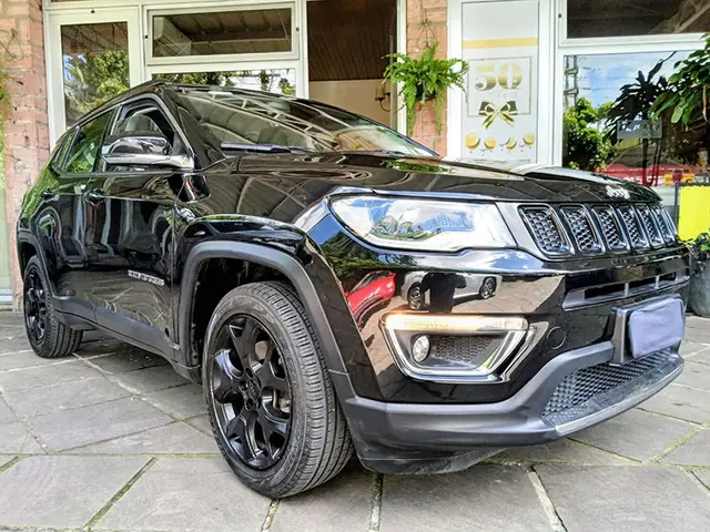 Carro Jeep Compass 2018 2.0 Limited (Aut) (Flex)