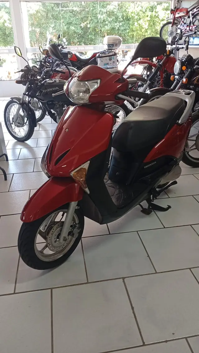 Moto Honda LEAD 2013 110