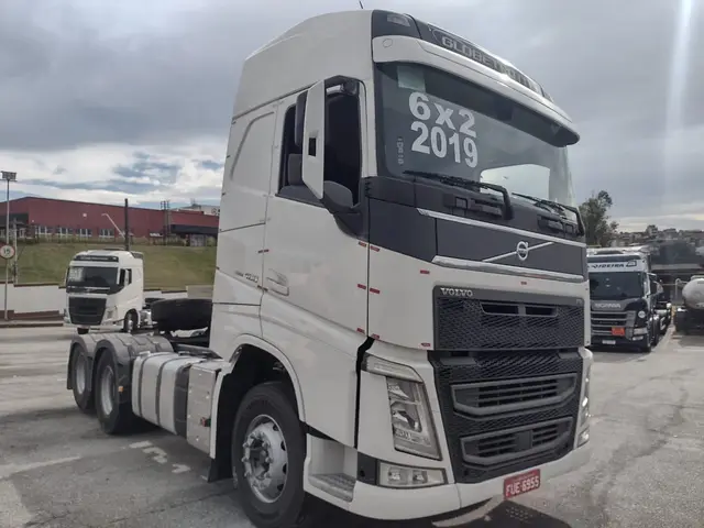 Caminhão Volvo FH 460 2019 6X2