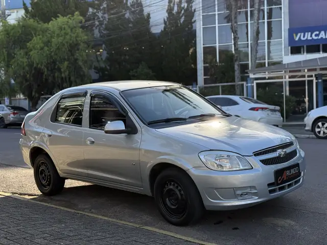 Carro Chevrolet Prisma 2012 1.4 LT SPE/4