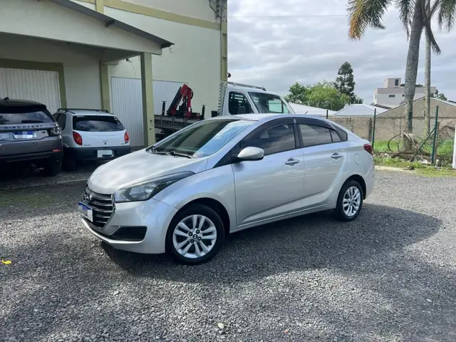 Carro Hyundai HB20S 2019 1.0 Comfort Plus Turbo (Flex)