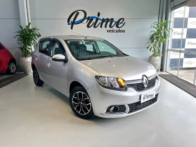 Carro Renault Sandero 2015 Dynamique 1.6 8V