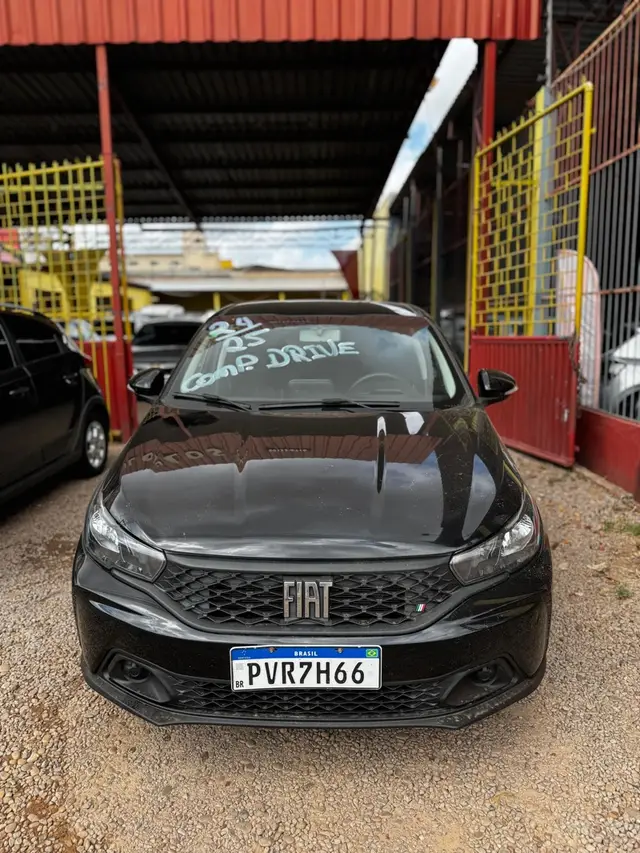 Carro Fiat Argo 2025 Drive 1.0
