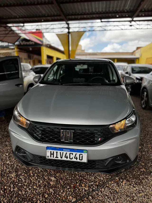 Carro Fiat Argo 2025 Drive 1.0