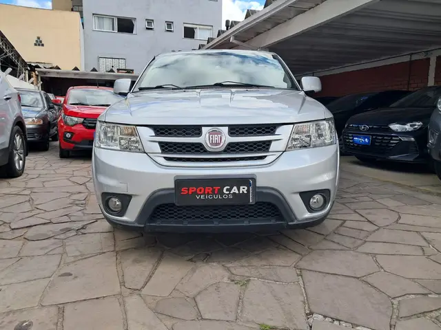 Carro Fiat Freemont 2012 2.4 16V Precision (Aut)