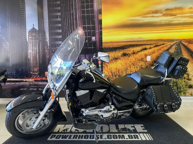 Moto Suzuki Intruder 2005 LC 1500