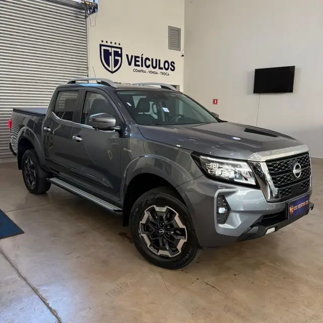 Carro Nissan Frontier 2024 Platinum 2.3 Turbo 4x4