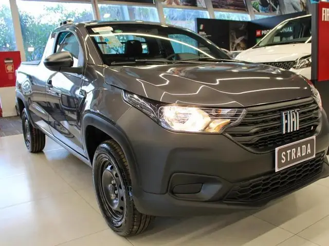 Carro Fiat Strada 2026 Endurance Cabine Plus 1.3 MT