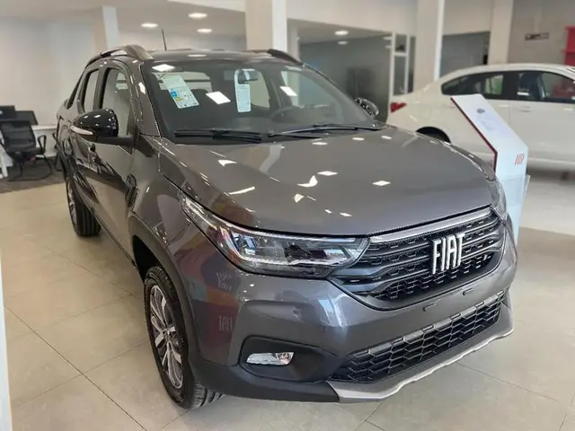 Carro Fiat Strada 2026 Volcano CD 1.3 AT