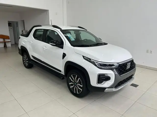 Carro Fiat Strada 2026 Ranch CD 1.0 Turbo