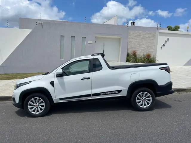 Carro Fiat Strada 2022 Endurance 1.4 CS