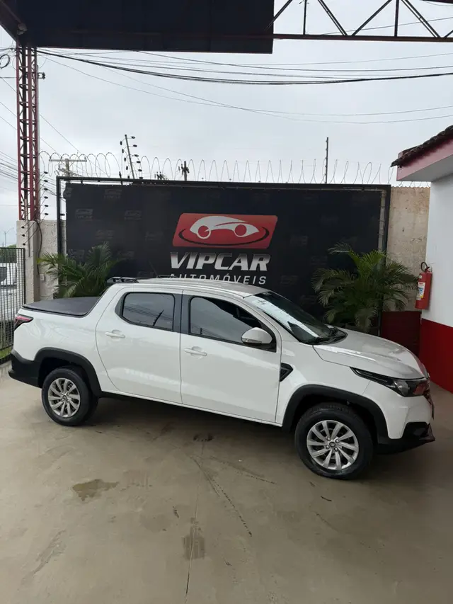 Carro Fiat Strada 2024 Freedom 1.3 Flex 8V CD