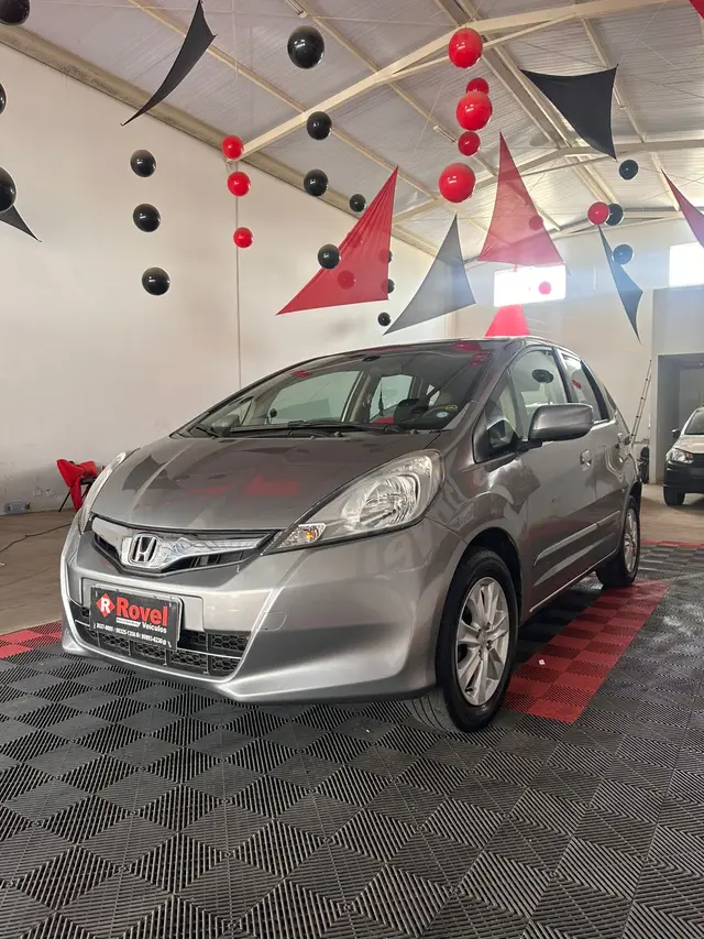 Carro Honda Fit 2014 LX 1.4 (flex)