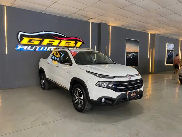 Carro Fiat Toro 2021 Volcano 2.4 AT9 4x2 (Flex)