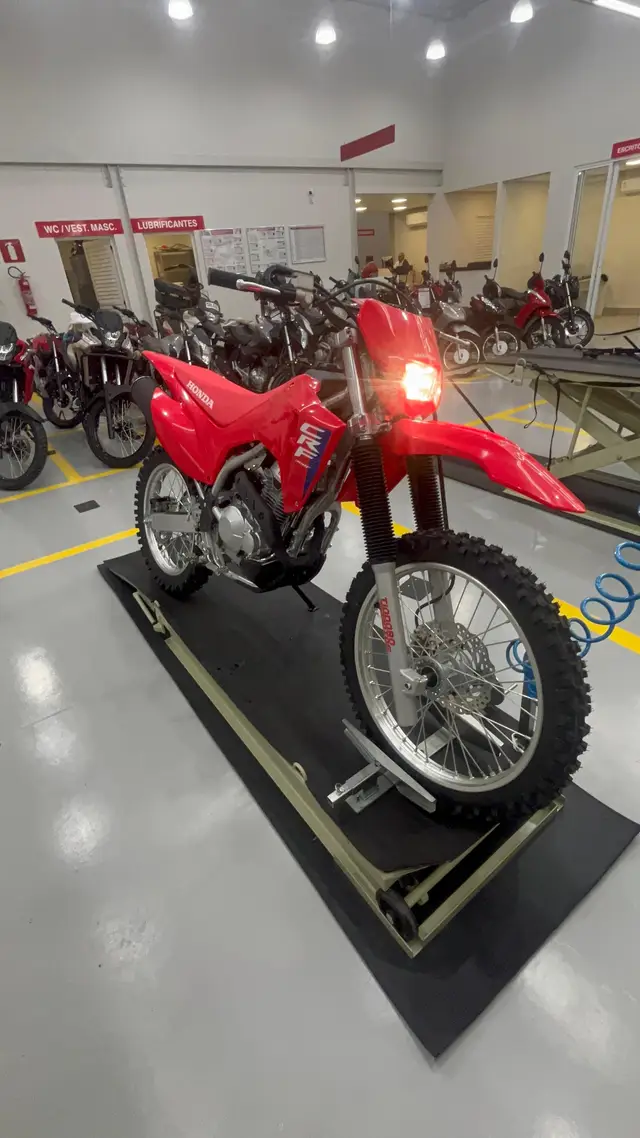 Moto Honda CRF 300F 2026 300F