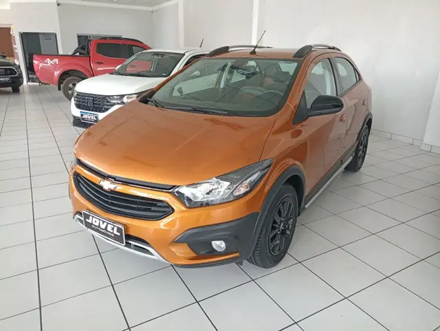 Carro Chevrolet Onix 2019 1.4 Activ SPE/4