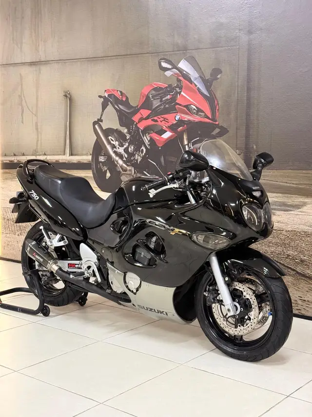Moto Suzuki Gsx 750 2007 F