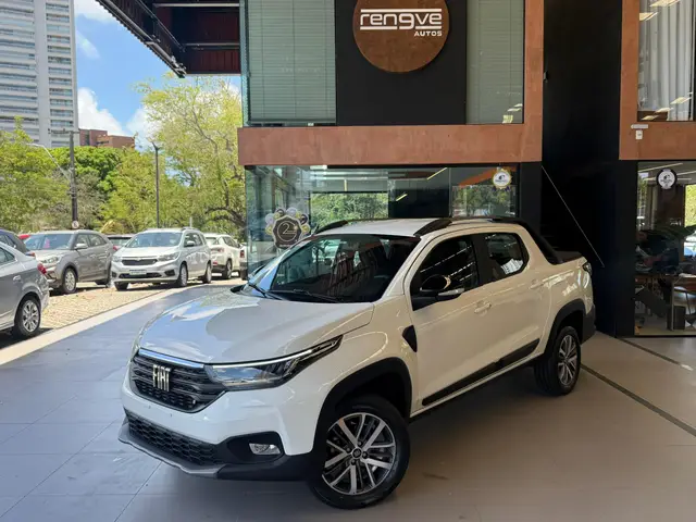 Carro Fiat Strada 2026 Volcano CD 1.3 AT