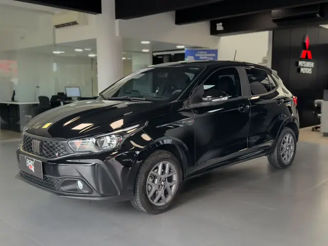 Carro Fiat Argo 2025 Drive S-Design 1.3