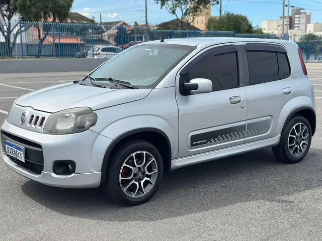 Carro Fiat Uno 2013 Sporting 1.4 8V (Flex) 4p